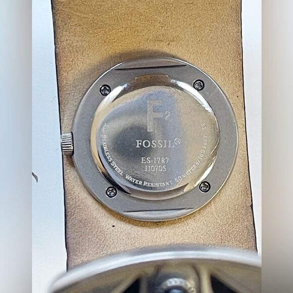 Fossil Leather metal cuff bracelet watch Vintage. - Picture 7 of 11